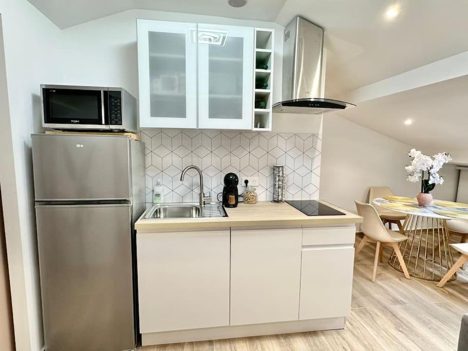 Appartement Climatise - 2Min Plage-Tram-Restaurant 尼斯 外观 照片